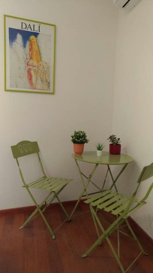 A Casa Di Lori Appartement Catánia Buitenkant foto